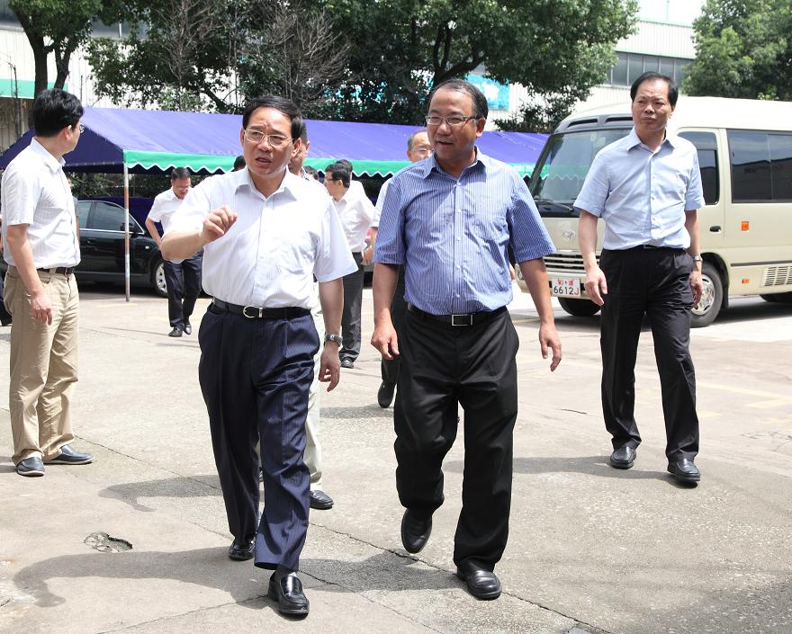 1481246835170621cZUE.jpg 201407181007038681.JPG